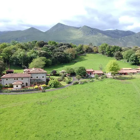 فندق Rural Arredondo 3*